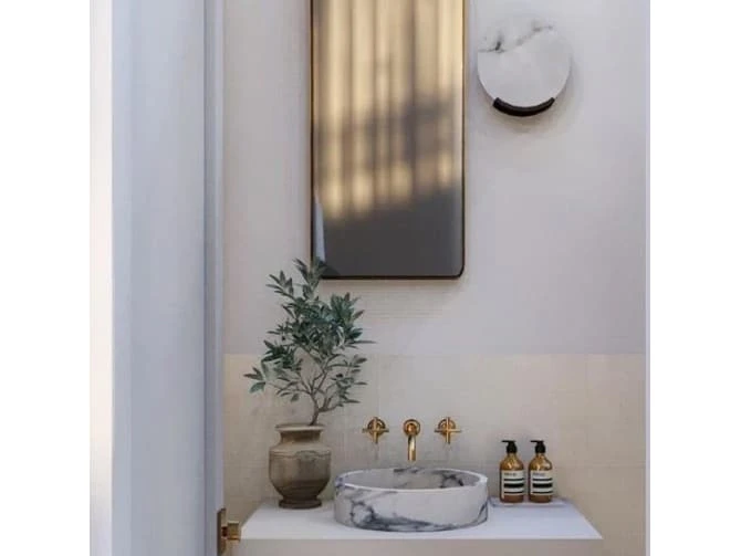 Wall Light In Bronze And Alabaster 4 Wall Light In Bronze And Alabaster - Image 2