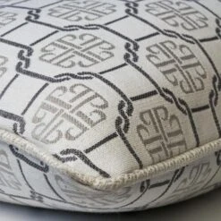 Andrew Martin 9 Andrew Martin -Andrew Martin 150782 petro cloud corner full web