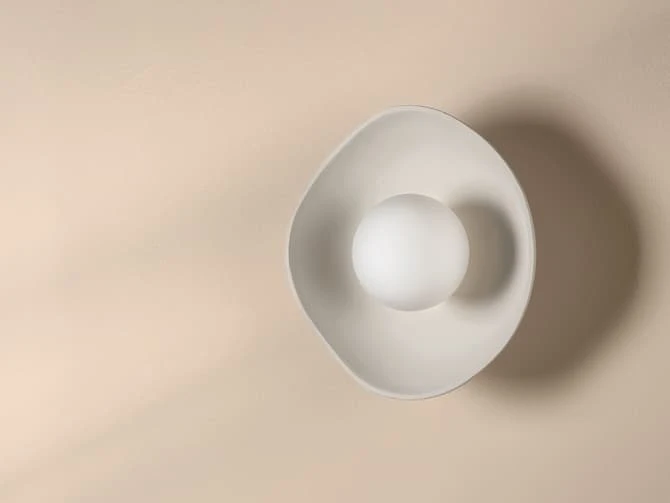 Refined Ceramic Wall Light In Aged Brass 4 Refined Ceramic Wall Light In Aged Brass - Image 2