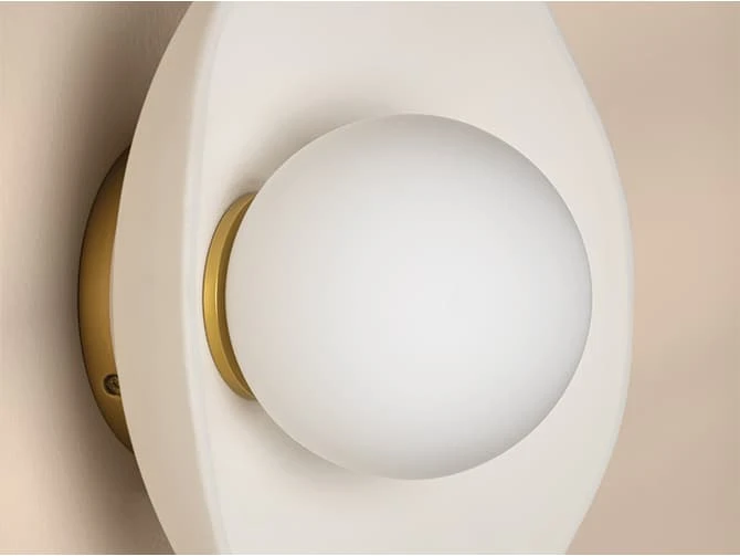 Refined Ceramic Wall Light In Aged Brass 5 Refined Ceramic Wall Light In Aged Brass - Image 3