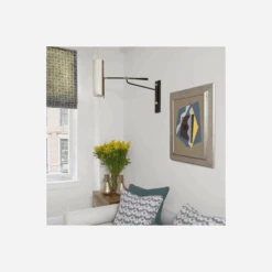 Frankfort Wall Light, Black And Hand-Rubbed Antique Brass -Andrew Martin 217793 frankfort dark