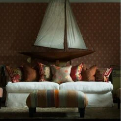 Cow Parsley Clementine Wallpaper -Andrew Martin 307031 secret garden lifestyle lady may sofa cow parsley wallpaper sue sofa constantine stool courtyard bonfire wild wood twig cushions