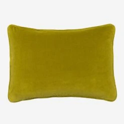 Medici Pear Cushion
