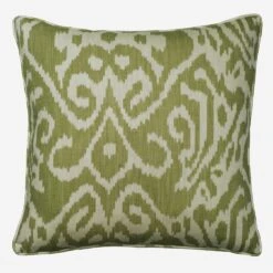 Otter Leaf Cushion