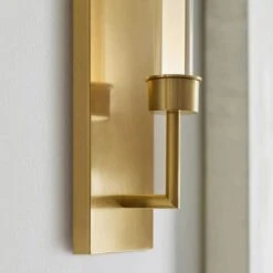 Linger Wall Light -Andrew Martin 347339 linger wall light natural brass detail 2