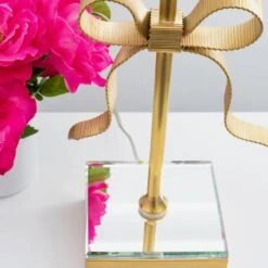 Ellery Table Lamp -Andrew Martin 347874 ellery table lamp soft cream shade detail 2